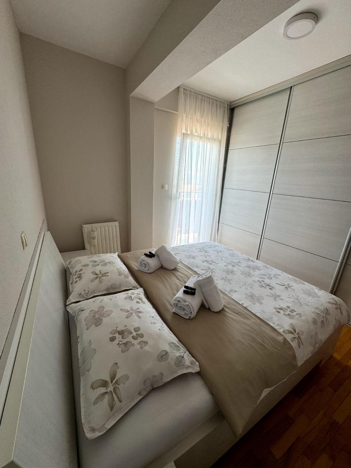 Apartman Loncar โปซูเช ภายนอก รูปภาพ